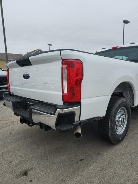 new 2024 Ford F-250 car, priced at $41,404