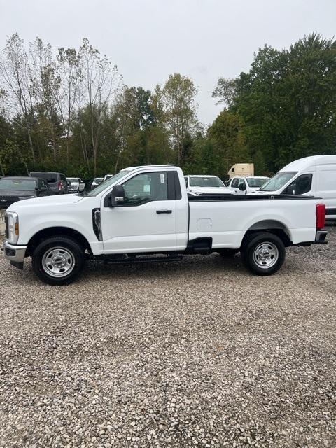 new 2024 Ford F-350 car, priced at $42,183