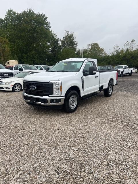 new 2024 Ford F-350 car, priced at $42,183