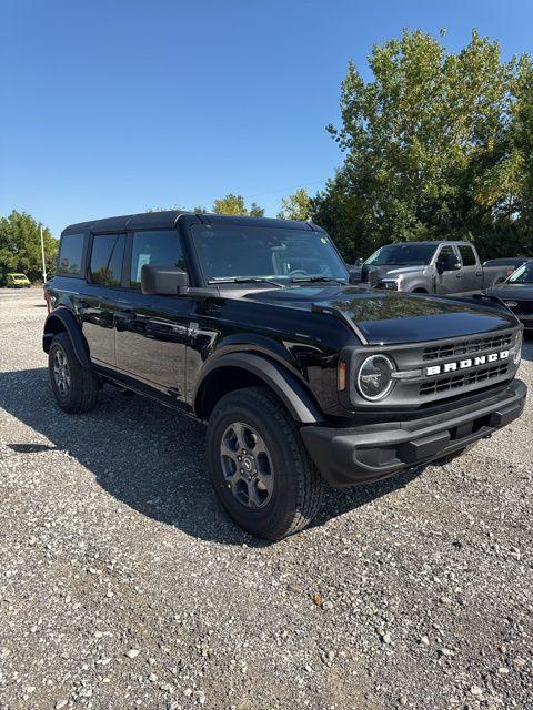 new 2025 Ford Bronco car, priced at $41,938