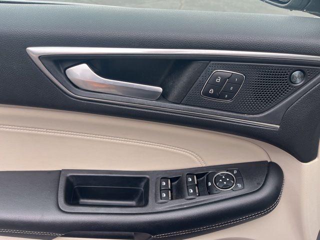 used 2022 Ford Edge car, priced at $25,828