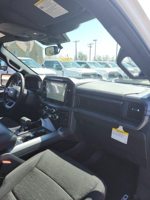 new 2025 Ford F-150 car, priced at $57,324