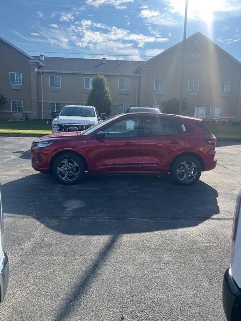 new 2024 Ford Escape car, priced at $31,309