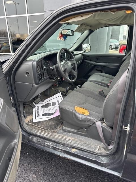 used 2005 Chevrolet Silverado 1500 car, priced at $5,995