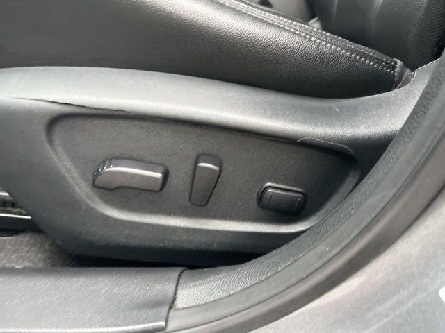 used 2020 Nissan Rogue car, priced at $18,555