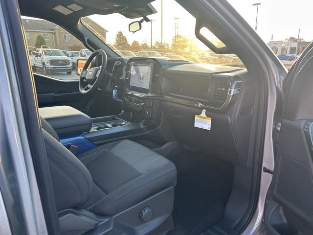 new 2024 Ford F-150 car, priced at $44,010