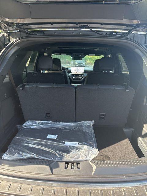 new 2025 Ford Explorer car, priced at $58,860