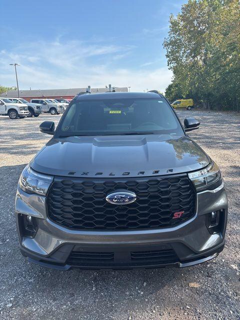 new 2025 Ford Explorer car, priced at $58,860