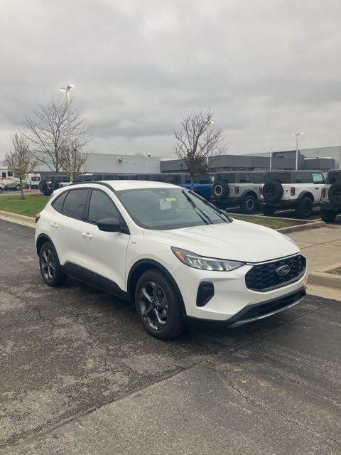 new 2025 Ford Escape car, priced at $29,762