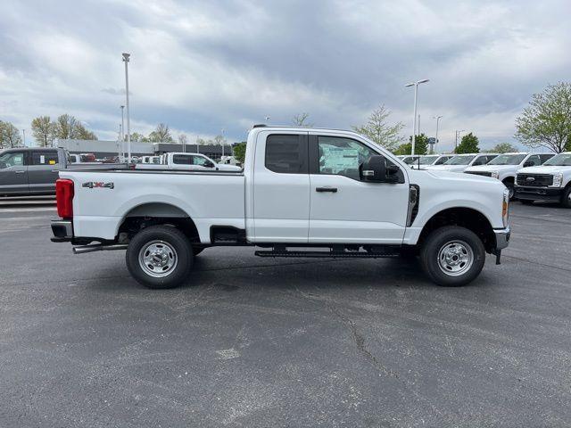 new 2024 Ford F-350 car, priced at $47,107