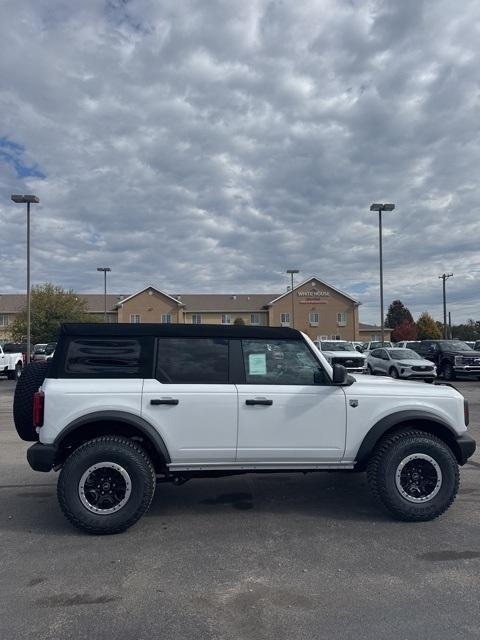 new 2024 Ford Bronco car, priced at $46,365