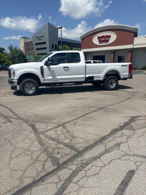 new 2024 Ford F-350 car, priced at $51,010