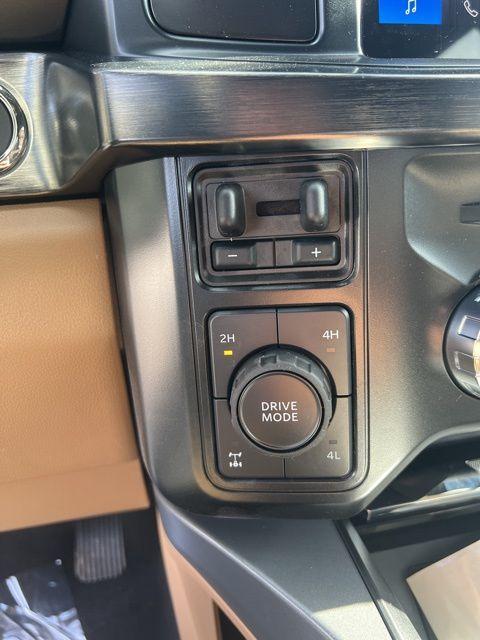 new 2025 Ford F-350 car, priced at $82,450