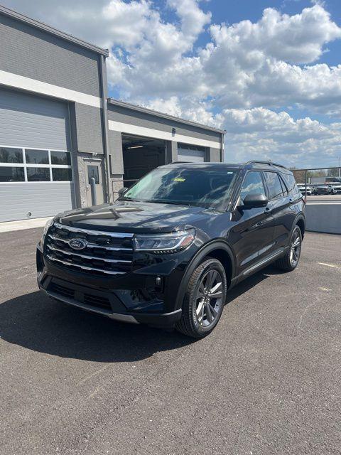 new 2025 Ford Explorer car, priced at $44,483