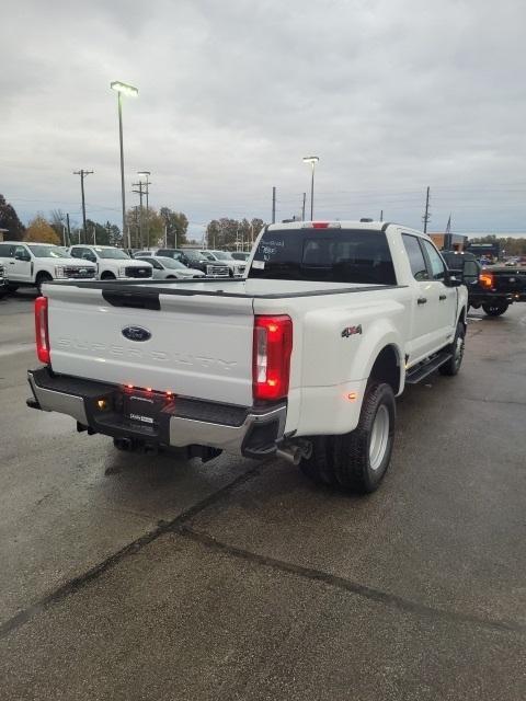 new 2024 Ford F-350 car, priced at $62,210