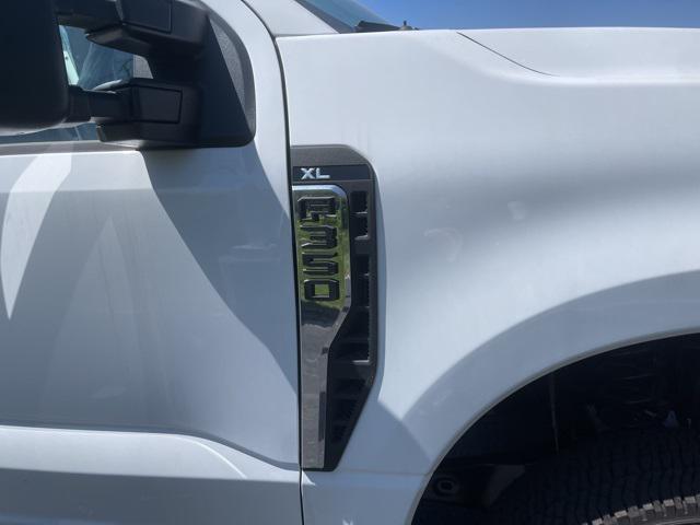 new 2023 Ford F-350 car, priced at $59,605