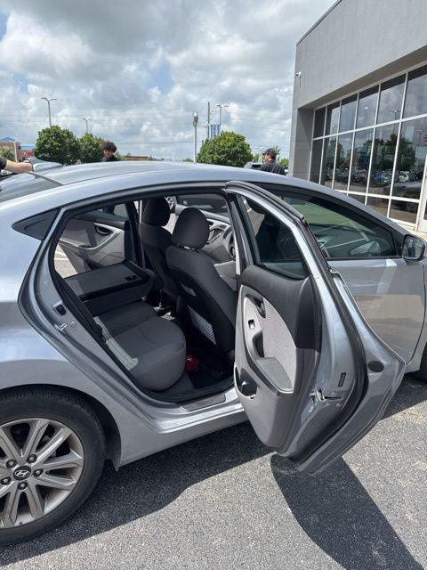 used 2016 Hyundai Elantra car