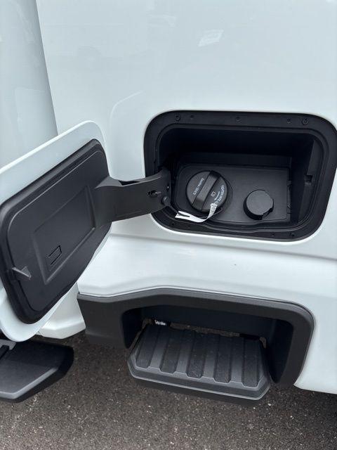 new 2025 Ford F-250 car, priced at $49,650