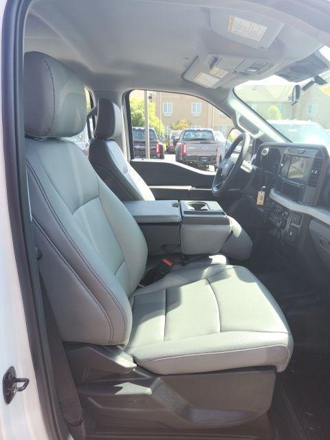 new 2025 Ford F-250 car, priced at $51,520