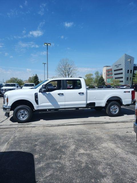 new 2025 Ford F-250 car, priced at $51,520