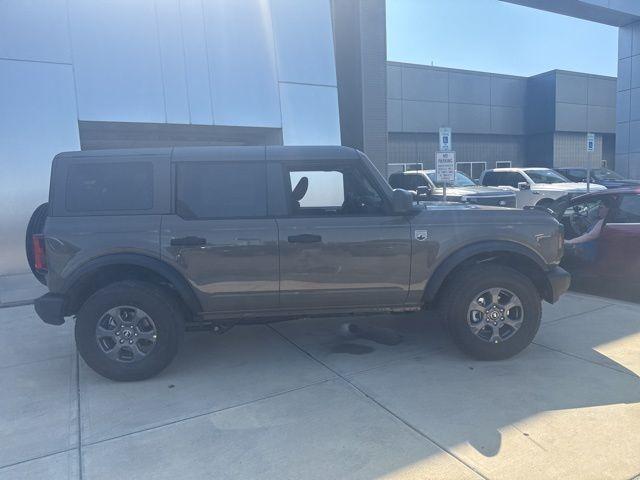 new 2025 Ford Bronco car, priced at $43,935