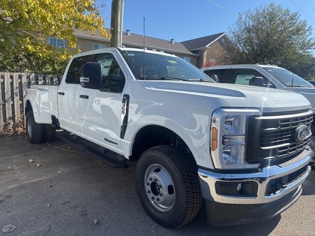 new 2024 Ford F-350 car, priced at $63,450