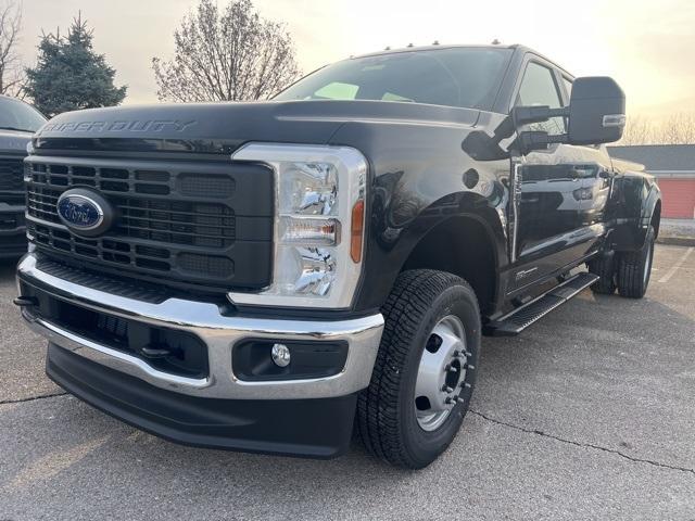 new 2024 Ford F-350 car, priced at $63,120