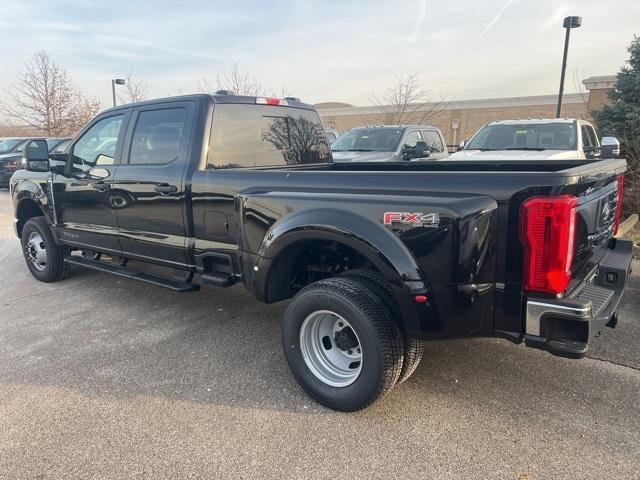 new 2024 Ford F-350 car, priced at $63,120