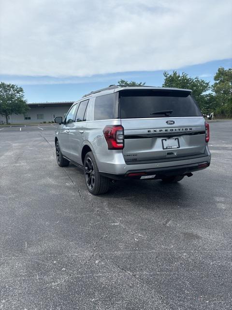 new 2024 Ford Expedition car, priced at $72,083