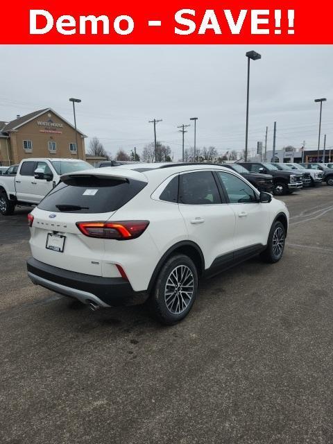 new 2025 Ford Escape car, priced at $39,220