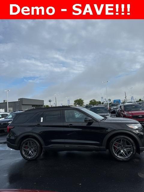 new 2025 Ford Explorer car, priced at $56,695