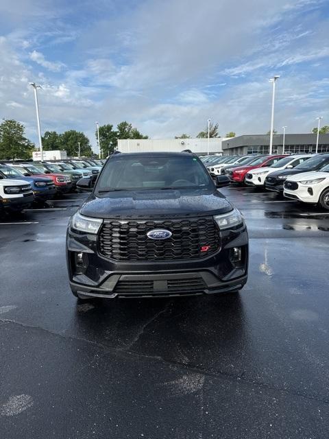 new 2025 Ford Explorer car, priced at $55,600