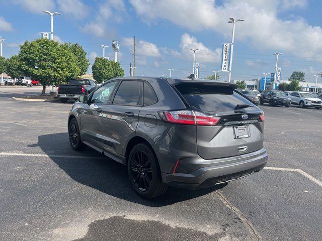 used 2024 Ford Edge car, priced at $36,995