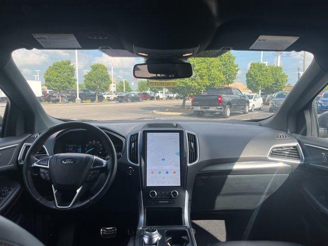 used 2024 Ford Edge car, priced at $36,995