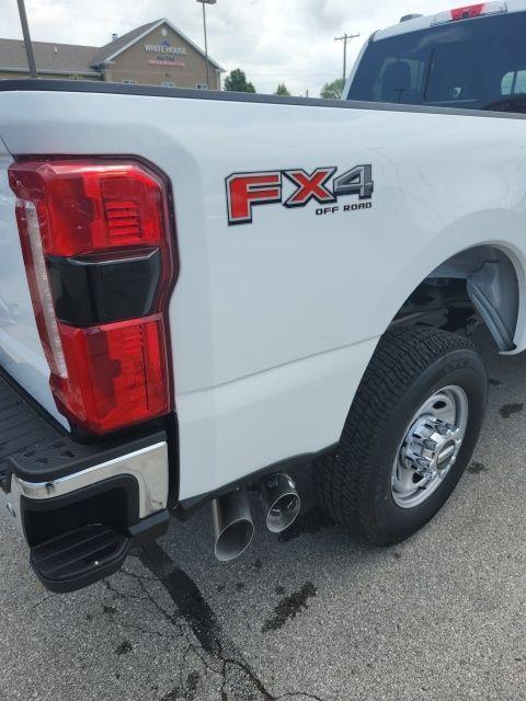 new 2025 Ford F-350 car, priced at $68,185