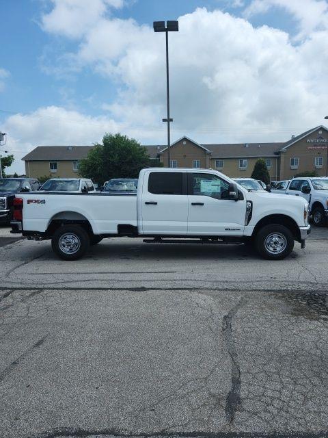 new 2025 Ford F-350 car, priced at $68,185