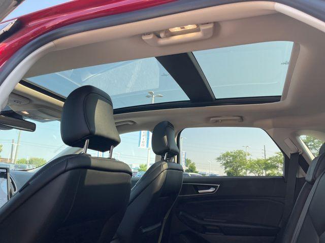 used 2022 Ford Edge car, priced at $25,429
