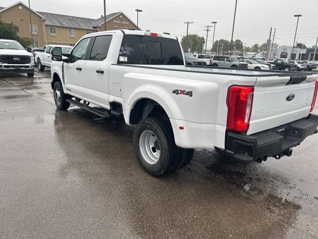 new 2024 Ford F-350 car, priced at $60,734