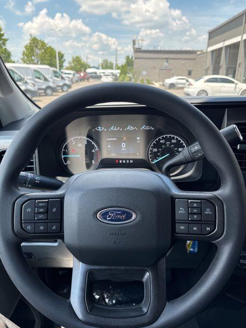 new 2025 Ford F-350 car, priced at $69,115