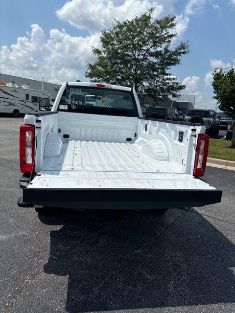 new 2024 Ford F-250 car, priced at $43,815