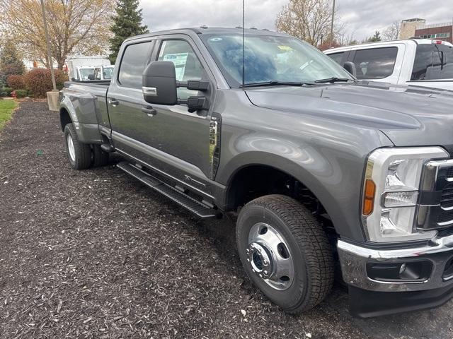 new 2024 Ford F-350 car, priced at $68,230