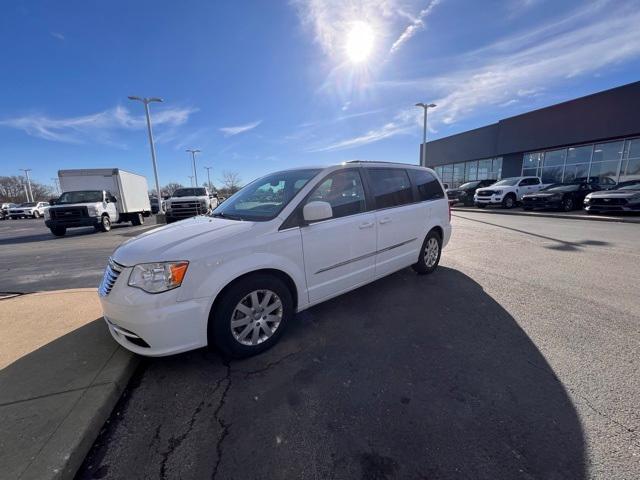 used 2014 Chrysler Town & Country car, priced at $7,177