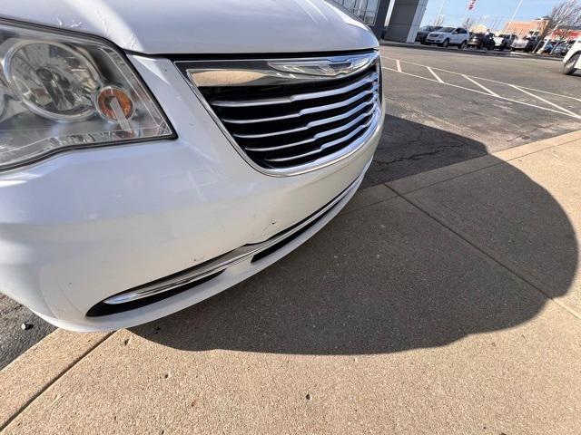 used 2014 Chrysler Town & Country car, priced at $6,769