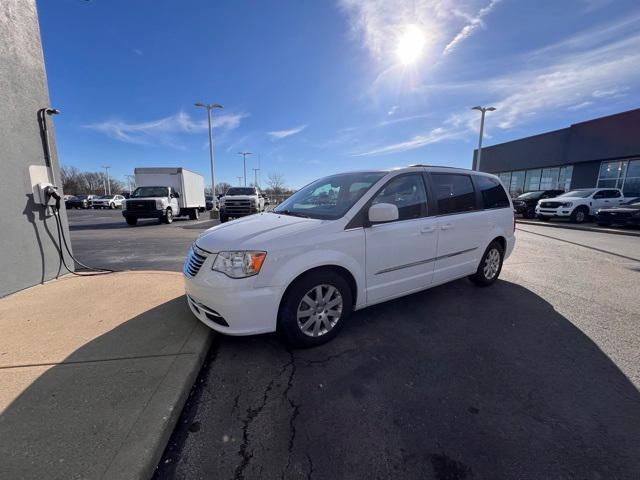 used 2014 Chrysler Town & Country car, priced at $6,769