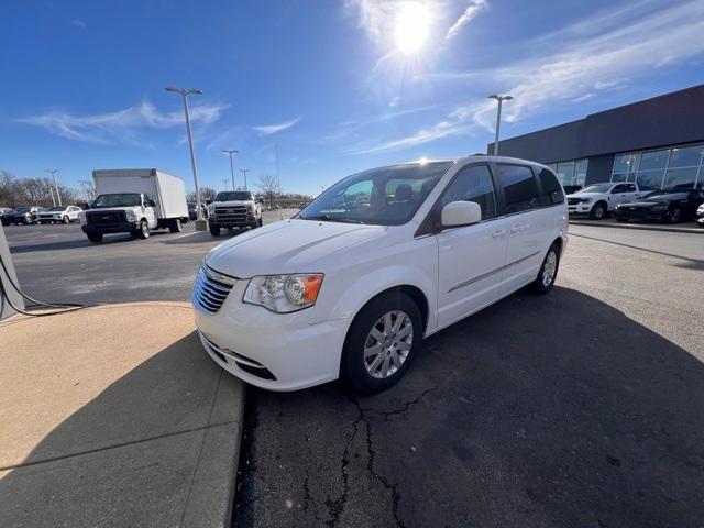 used 2014 Chrysler Town & Country car, priced at $6,769