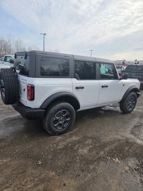 new 2024 Ford Bronco car, priced at $44,640