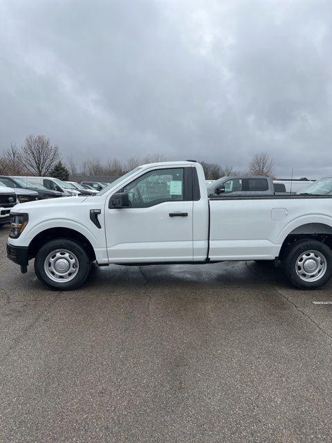 new 2025 Ford F-150 car, priced at $33,693