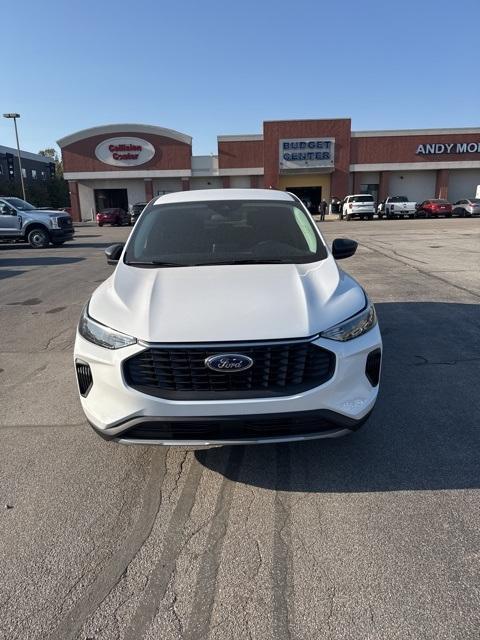 new 2025 Ford Escape car, priced at $25,335