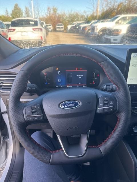 new 2025 Ford Escape car, priced at $29,975