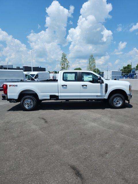 new 2025 Ford F-350 car, priced at $64,865